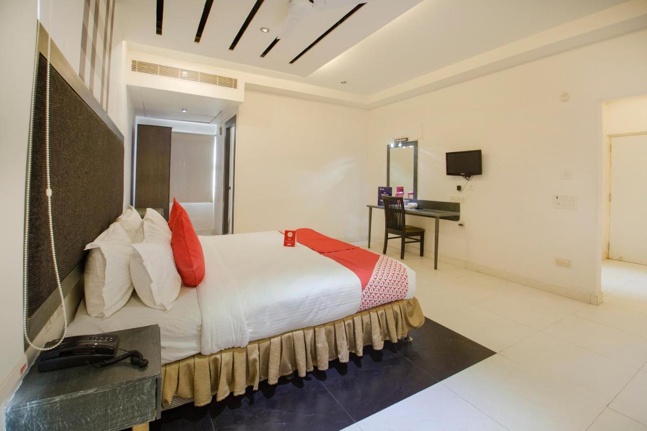 Hotel O Palak Residency Near Erragadda Metro Station Hyderabad Eksteriør bilde