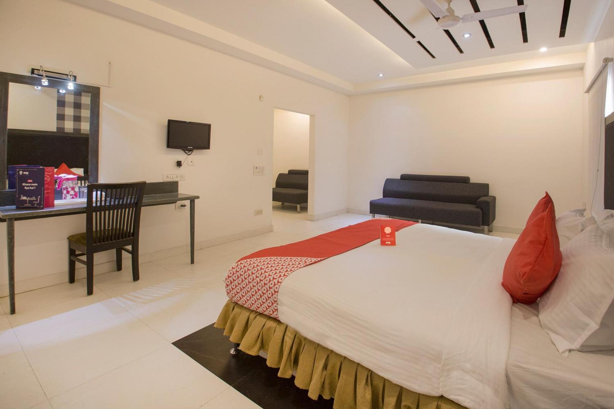 Hotel O Palak Residency Near Erragadda Metro Station Hyderabad Eksteriør bilde