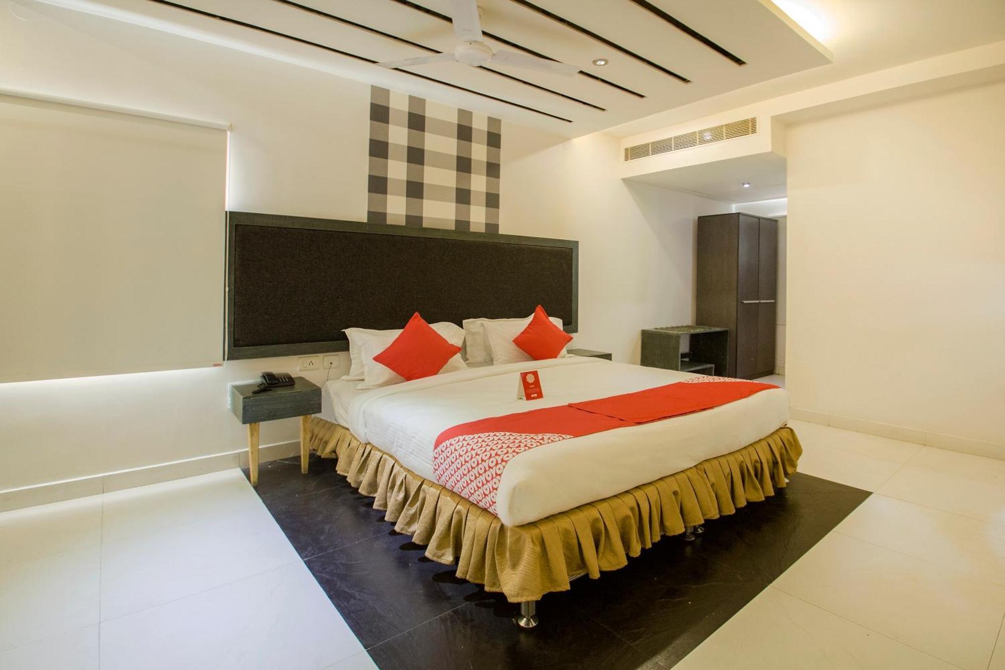 Hotel O Palak Residency Near Erragadda Metro Station Hyderabad Eksteriør bilde